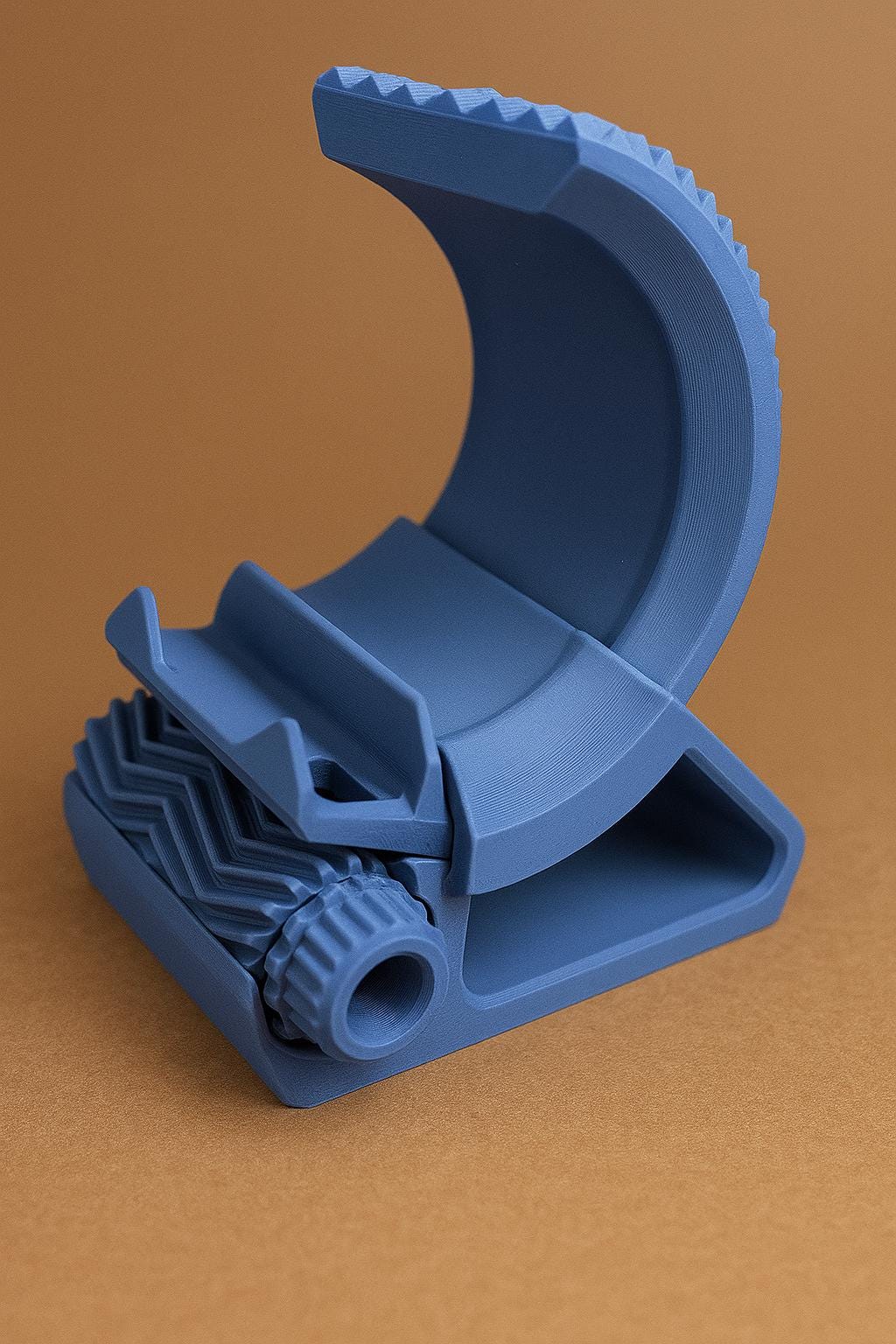 3D Printed Adjustable Phone Stand | Modern Smartphone Holder | Handmade Desk Accessory from Belgium
