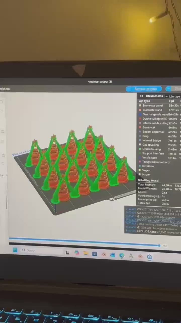 Minimalist Spiral Christmas Tree Decoration – 3D Printed Red Holiday Ornament – Modern Festive Table Decor